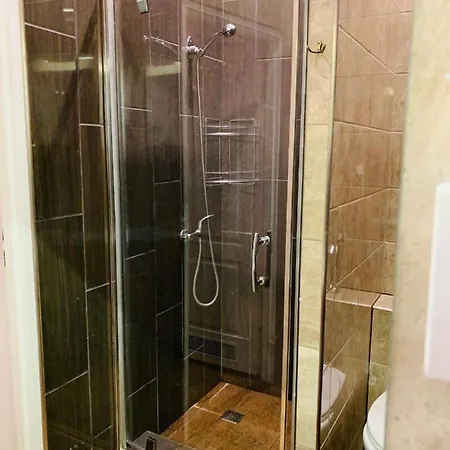 400m To Main Square Apartment